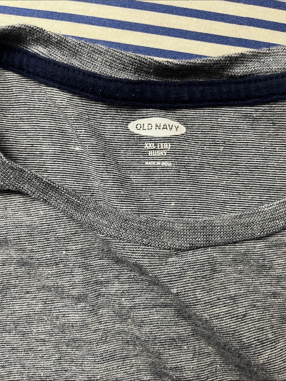 Two Old Navy Heather Blue and Green Tees with solid pockets. XXL (18) husky.